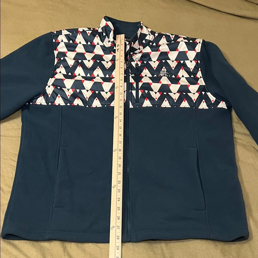 The North Face Navy and White Fleece Jacket